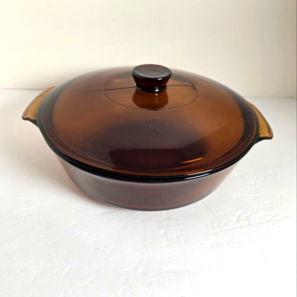 Anchor Hocking Covered Casserole Dish | 2 Quart